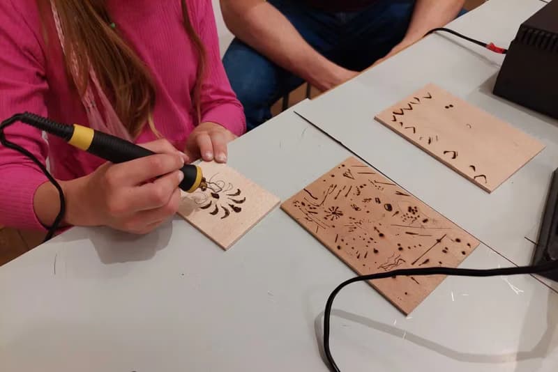 Workshop: Jablonec Button