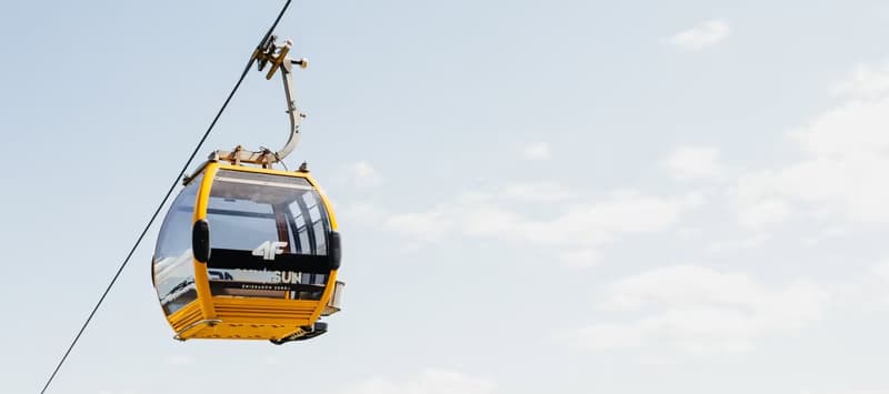 Night Gondola Ride and meeting with the world of birds of prey