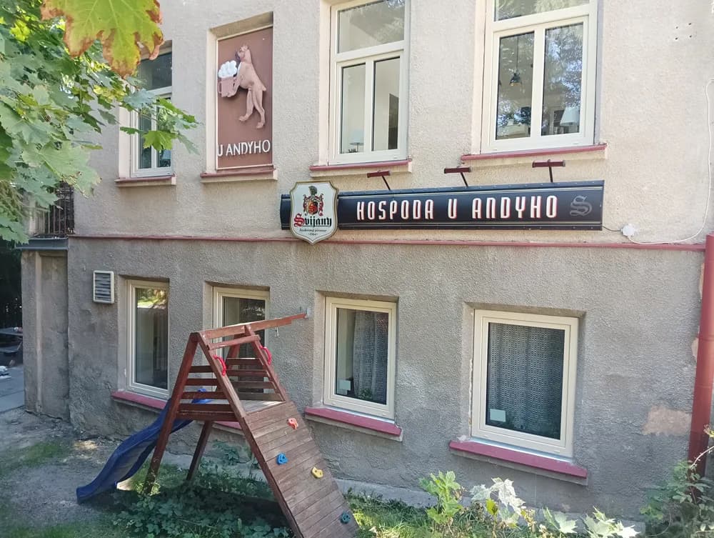 Country a folkový večer