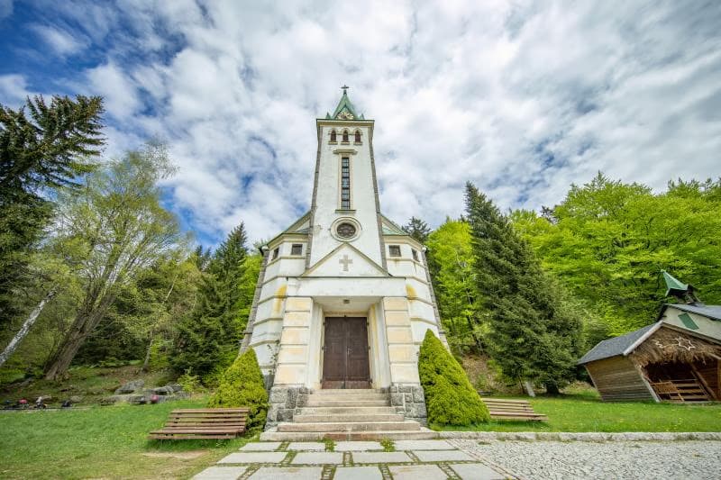 Discover Bedřichov with a Guide – Spiritual Bedřichov