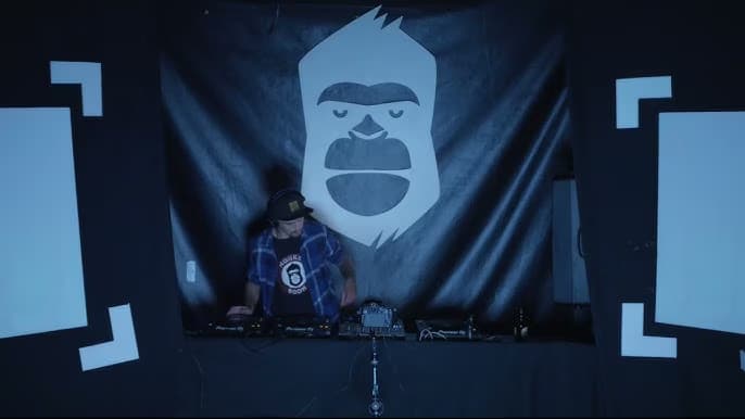 Monkeyboom Crew
