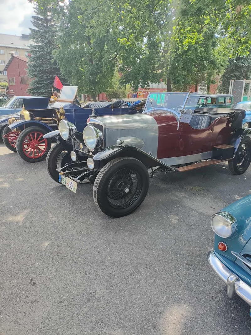 Veteran Car Rally